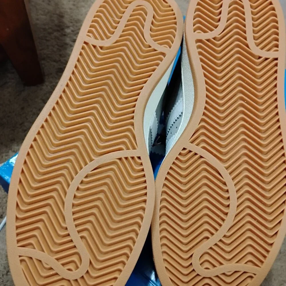 Adidas Campus Shoe Gray/White Men's 6/Women's 7 NWT - Picture 6 of 8